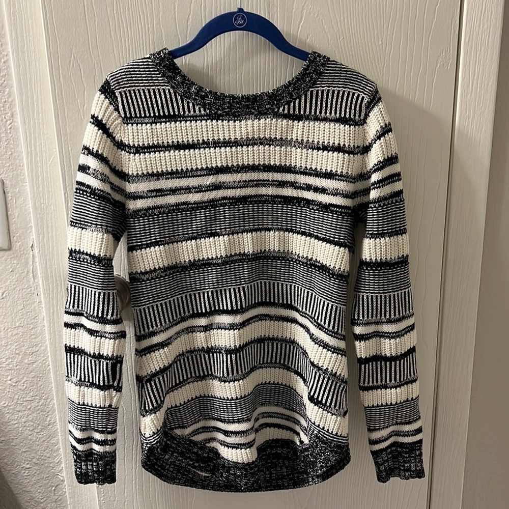 Market & Spruce Sweater